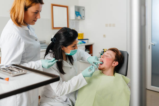 Best Emergency Dental Surgery in Merrionette Park, IL